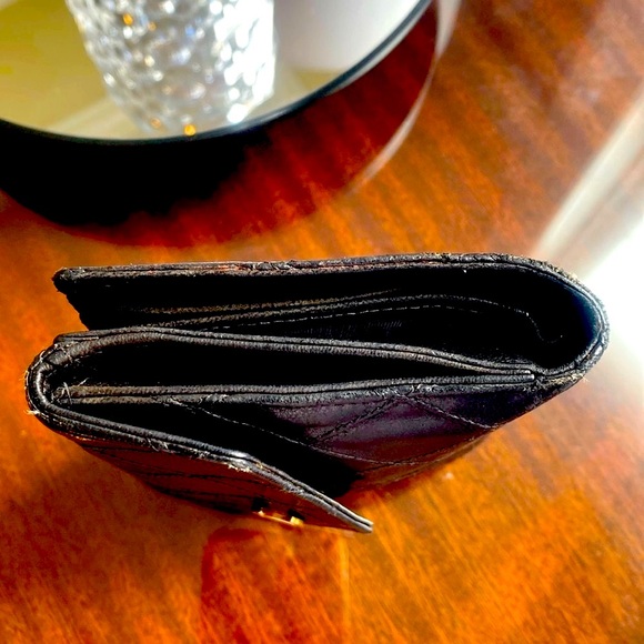 Chanel Vintage Lambskin Leather Wallet - Picture 11 of 11